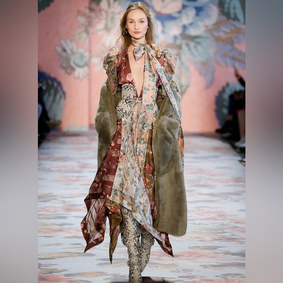 Zimmermann Dresses & Skirts - Zimmermann Unbridled Chevron Silk Spliced Floral Dress